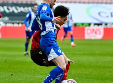 Latics Slip to Defeat as Reading Strike Late