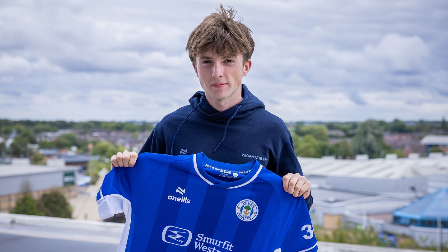 Wigan Athletic sign Manchester City midfielder Charlie Gray on season-long loan
